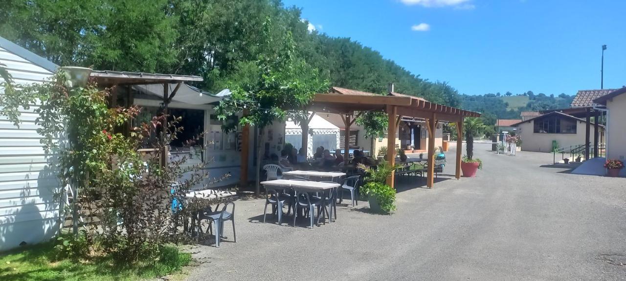 Les Berges Du Cele Hotel Bagnac Exterior photo